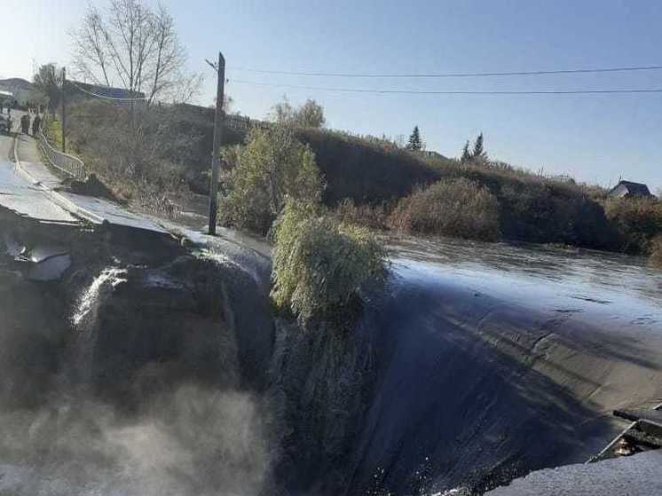 Прорыв дамбы на Алтае не привел к подтоплению домов