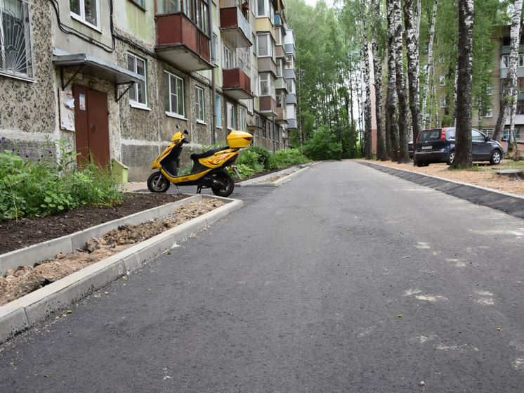 В Костроме завершается благоустройство дворов