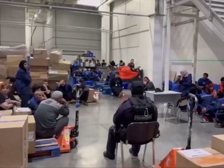 Работу 250 иностранцев проверили в Подмосковье