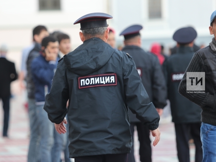 Восемь нелегальных трудовых мигрантов выявили на вокзалах Казани