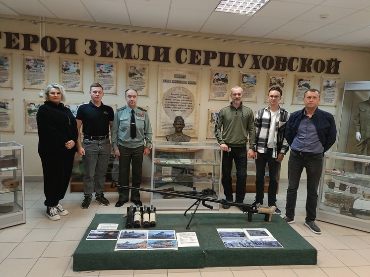 Серпуховские инструкторы встретились с генерал-майором