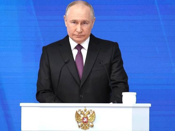 Губернатор Пензенской области поздравил Владимира Путина с 72-летием