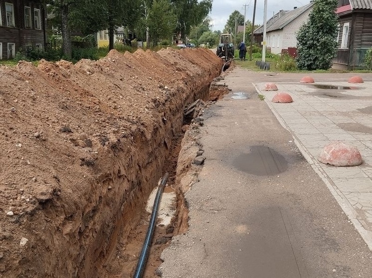 В Демянском округе отремонтировали пять водопроводов и артезианскую скважину