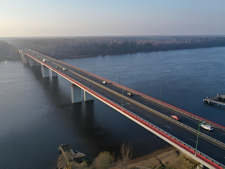 Во вторник на трассе «Кола» временно остановят движение из-за разводки моста