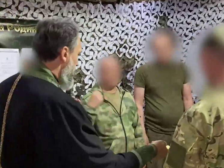 Тюменским бойцам в зоне СВО передали Абалакскую икону Божией Матери "Знамение"