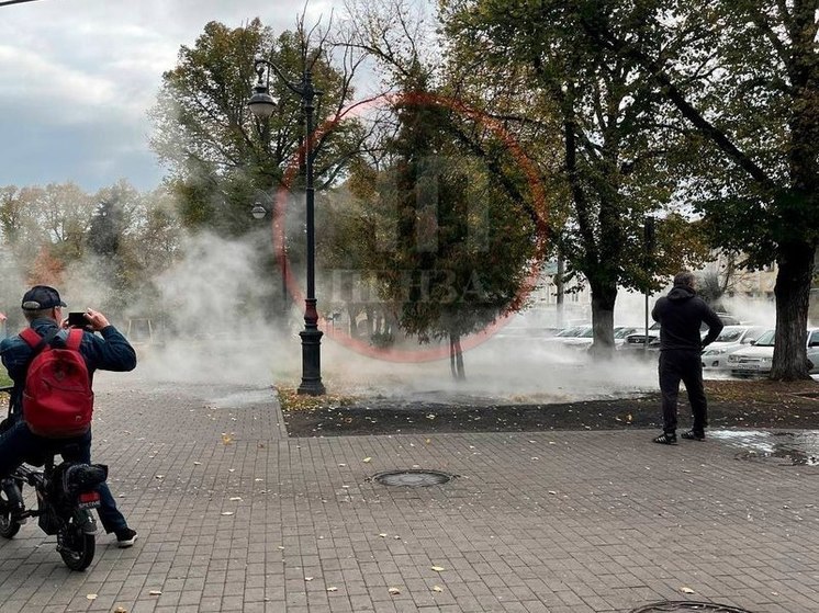 В Пензе центр города затопило кипятком