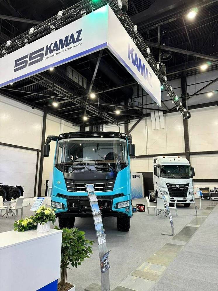 На международном форуме в Петербурге КАМАЗ представил новинку