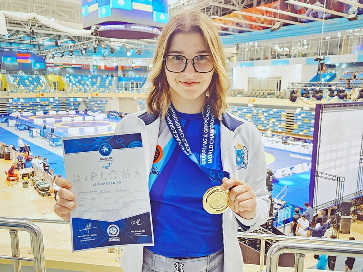 Ноябрянка стала двукратной чемпионкой мира по грэпплингу