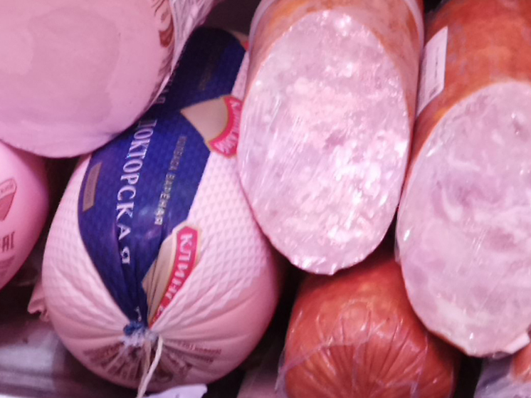 Мужчина пытался ввезти в Калининградскую область мясо и колбасу без документов