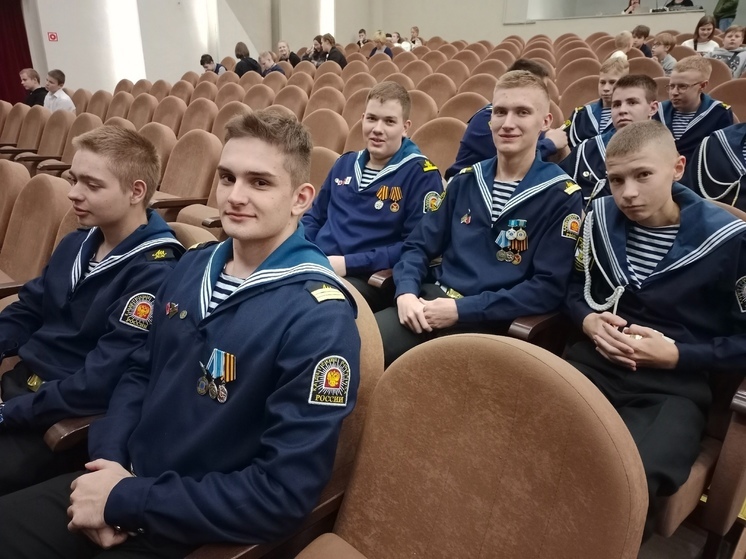 Школьники Архангельска открыли новый сезон интеллектуальных игр