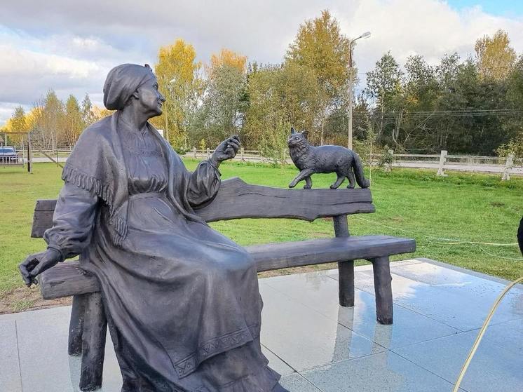 Памятник Арине Родионовне появился в Пушкинских Горах