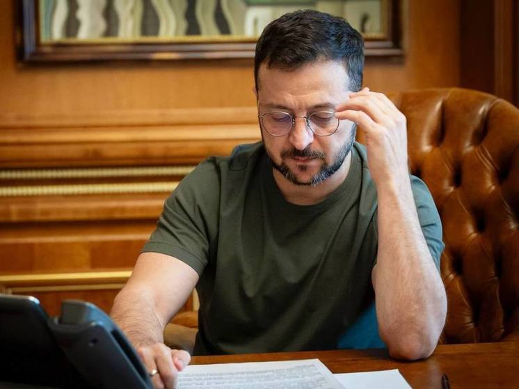 Полковник Макгрегор раскрыл план бегства Зеленского с Украины