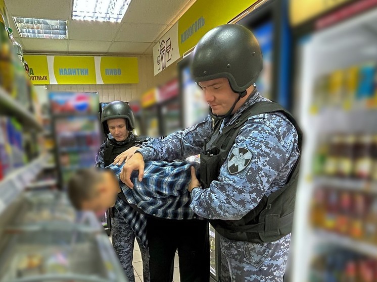 В Пензе задержали мужчину, пытавшегося повторно украсть шампанское из магазина
