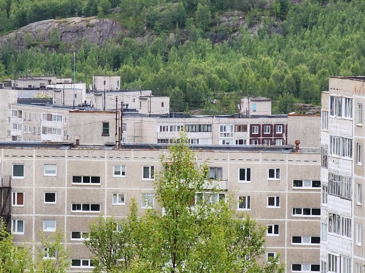 Квартиру в Североморске затопило канализационными стоками