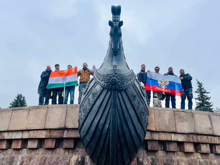 Тверь посетили участники российско-индийского мотопробега