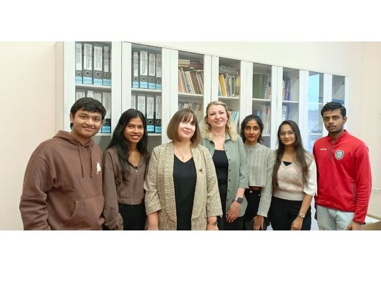 Индийские студенты Смоленского медуниверситета вышли в полуфинал Чемпионата мира по русскому языку