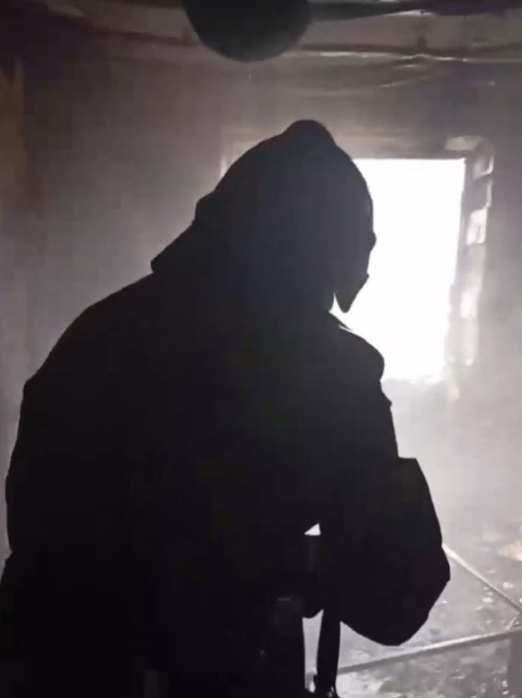 В Макеевке в многоэтажном доме горела квартира