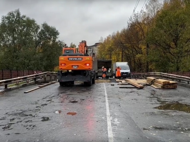 Стало известно, когда планируют открыть движение по Пименовском мосту