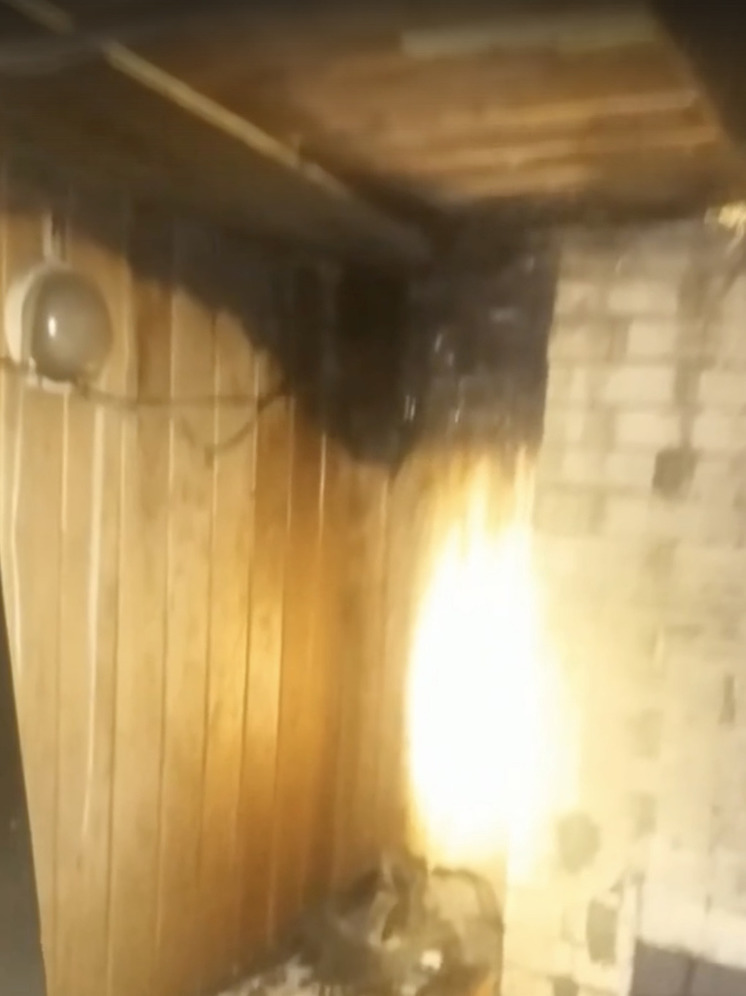 Неправильное устройство печи привело к пожару в бане