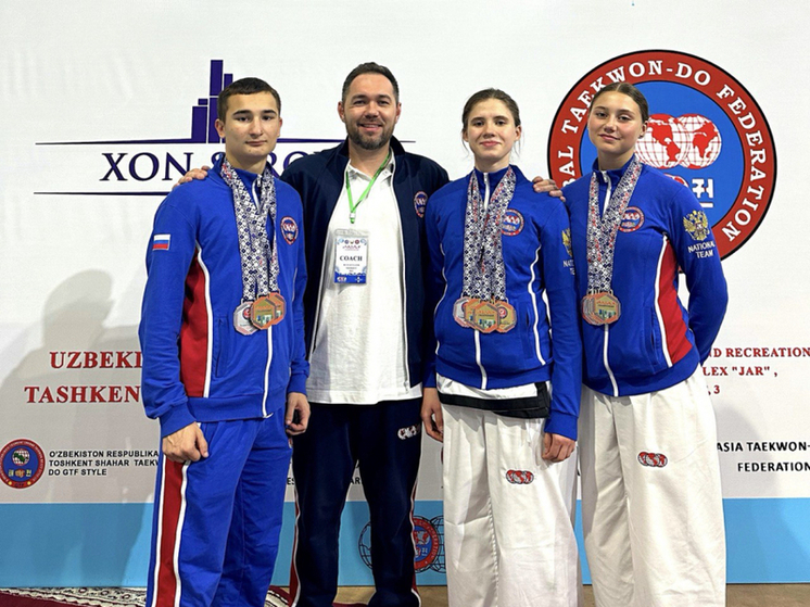 Трое хабаровских спортсменов завоевали медали на чемпионате и первенстве Азии по тхэквондо