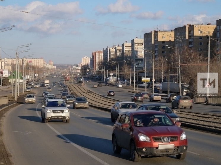 Власти Татарстана опровергли слухи о запрете езды на старых авто в дни саммита БРИКС