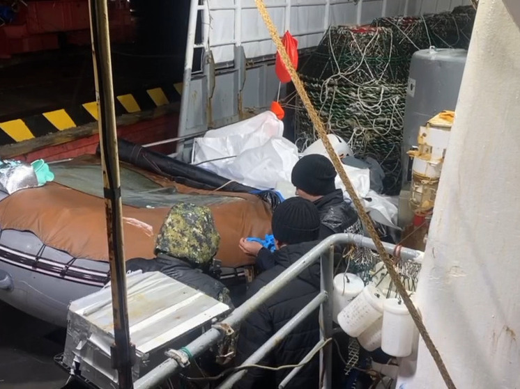 Выжившему в Охотском море Пичугину может грозить до 7 лет тюрьмы - МК Сахалин