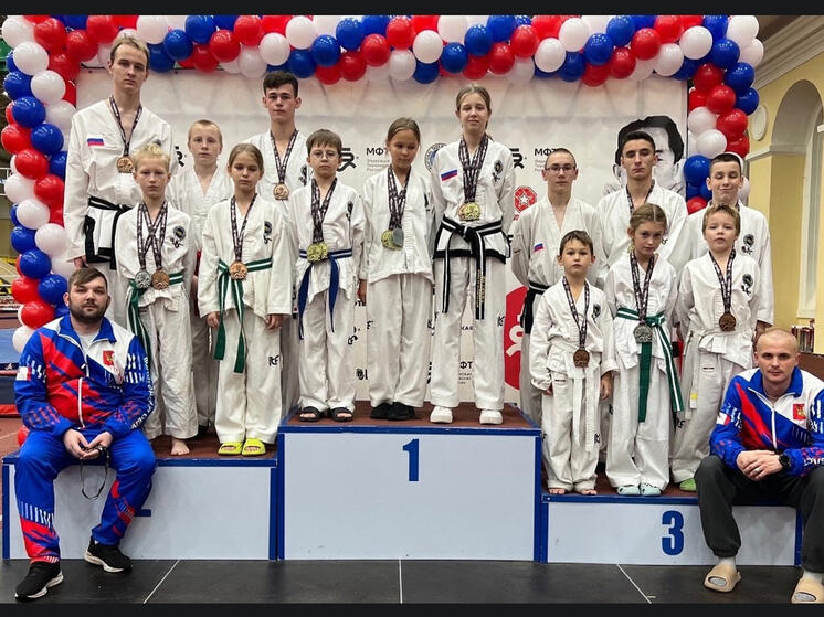 Юные тхэквондисты представят Вологодчину на Чемпионате и Первенстве России