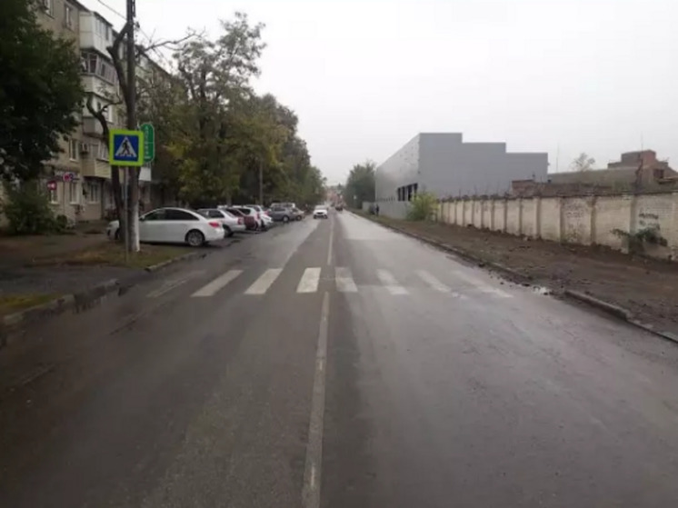 В Азове разыскивают водителя, который сбил пенсионерку