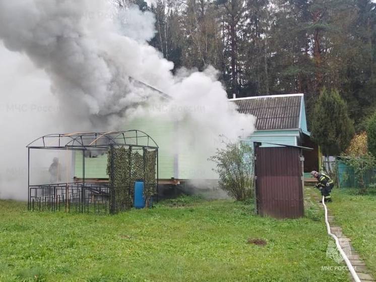 В Калужской области за сутки произошло три ДТП и четыре пожара