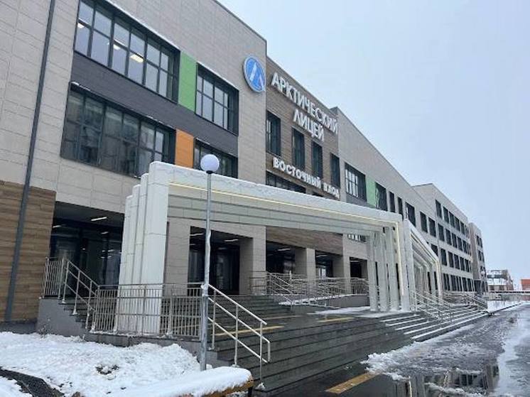 Школьник ударил учителя в лицее Нового Уренгоя