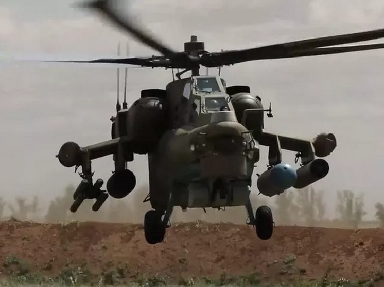 Экипажи Ми-28НМ уничтожили бронетехнику ВСУ в курском приграничье