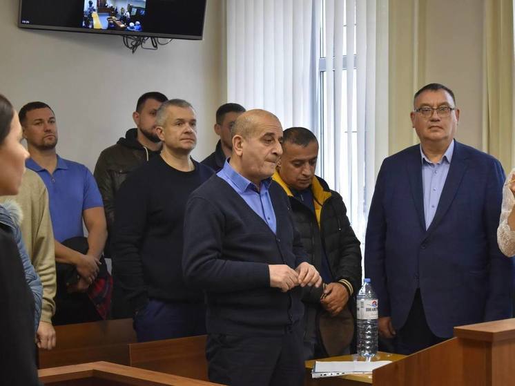 Свердловчан признали виновными в продаже смертельного алкоголя