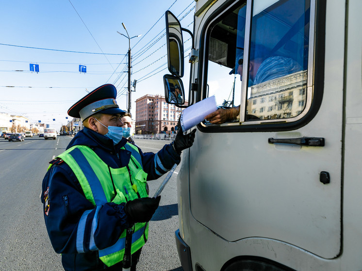 Полицейские проверили 70 мигрантов, направлявшихся в Казахстан