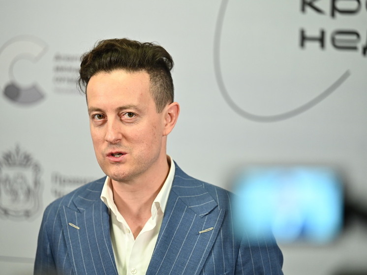 Актёр из Челябинска Стас Ярушин стал многодетным отцом