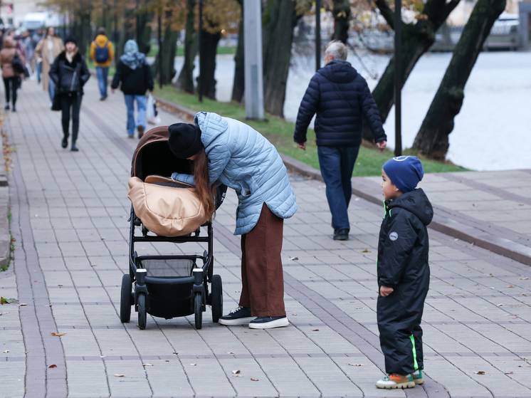 ОНТ: семья, сбежавшая из Латвии, планирует жить в России