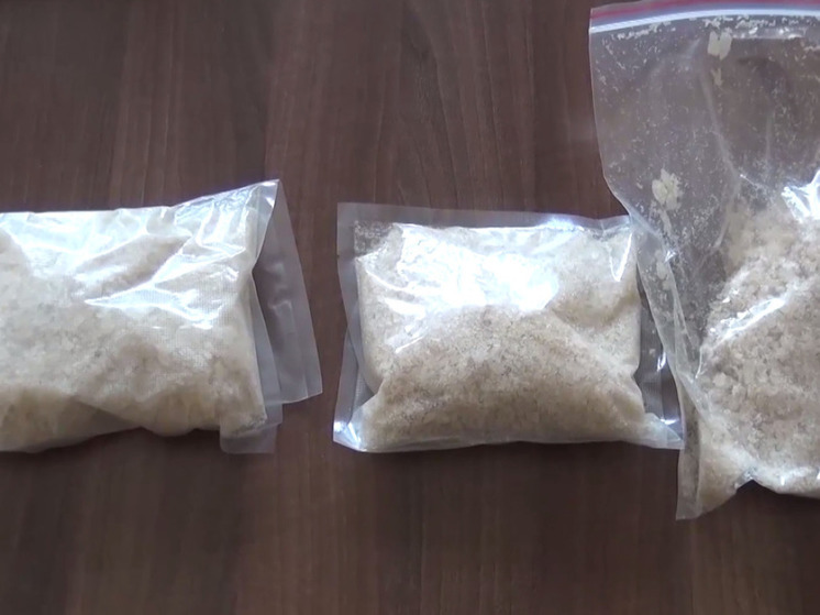 В Лобне задержали женщину с тремя пакетами мефедрона