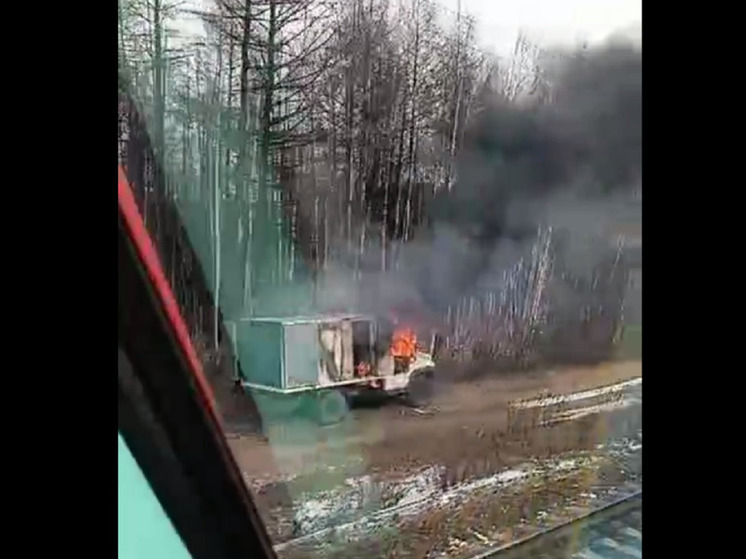 Два человека получили ожоги в загоревшемся грузовике в Забайкалье