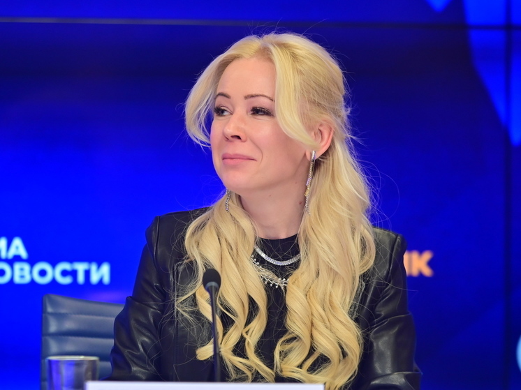 "Коммерсант": адвокаты Мизулиной представили суду новые ролики Артемия Лебедева