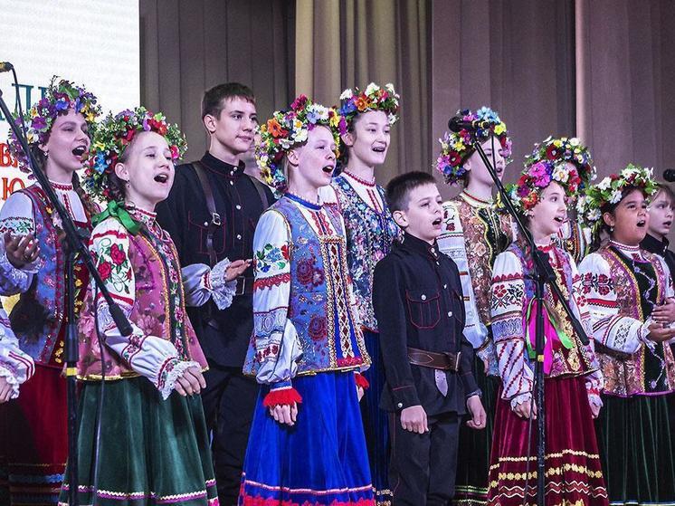 В Краснодаре прошел краевой фестиваль творчества среди инвалидов по зрению