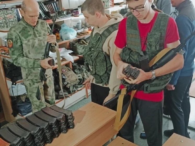 Для жизни и победы: как в Барнауле возрождают начальную военную подготовку