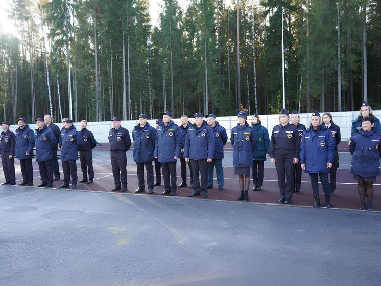 В Сертолово прошел финал конкурса среди пожарных