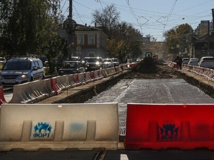 Улицу Ильинскую в Нижнем Новгороде закрыли для проезда машин