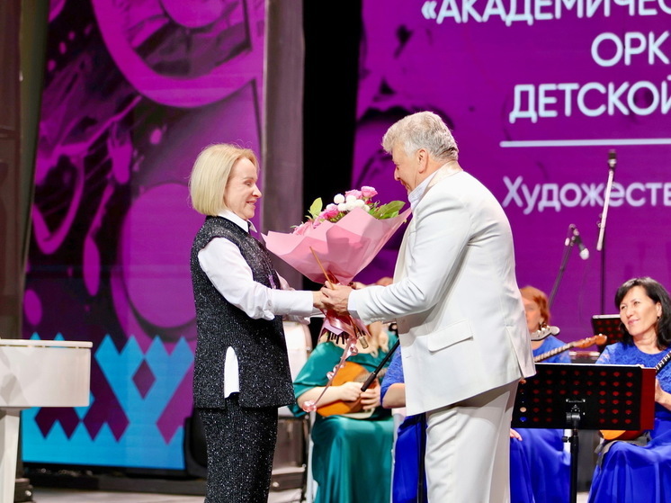 Оркестр преподавателей ДМШ Муравленко отметил 35-летний юбилей