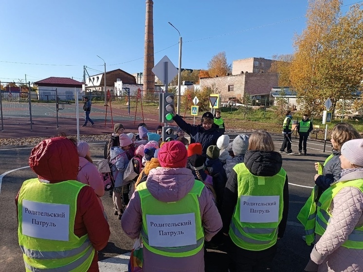 В Валдае открыли автогородок для обучения детей дорожной безопасности