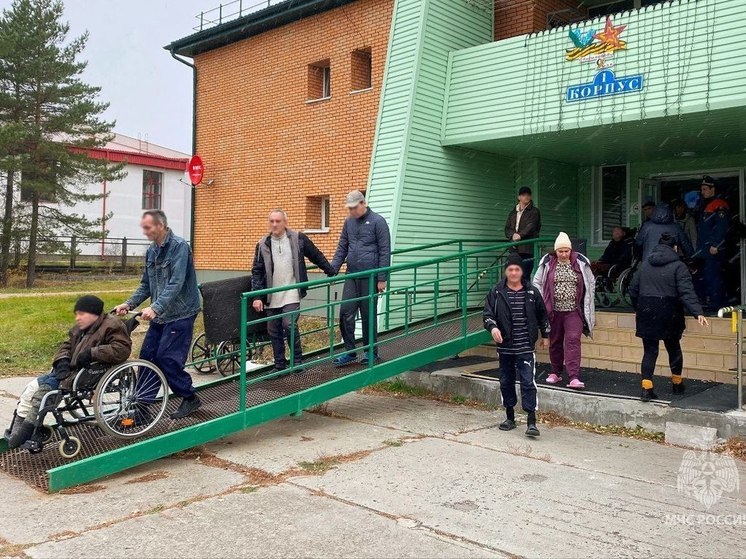 В Тюменской области провели учебную тревогу на объектах социального и медобслуживания