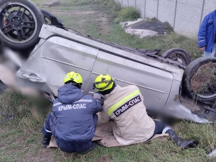 В Бахчисарайском районе водитель иномарки погиб в ДТП