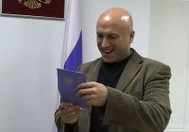Британский журналист Грэм Филлипс запросил временное убежище в Российской Федерации, его заявление удовлетворено