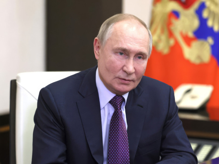 Французский политик Дюпон-Эньян осудил предложение Вальса отправить военных на Украину