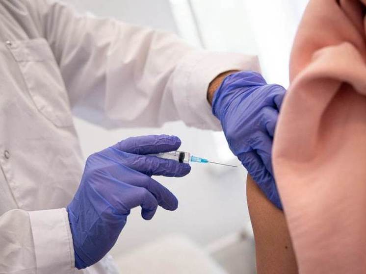 В мобильных комплексах привились от гриппа около 18 тысяч человек