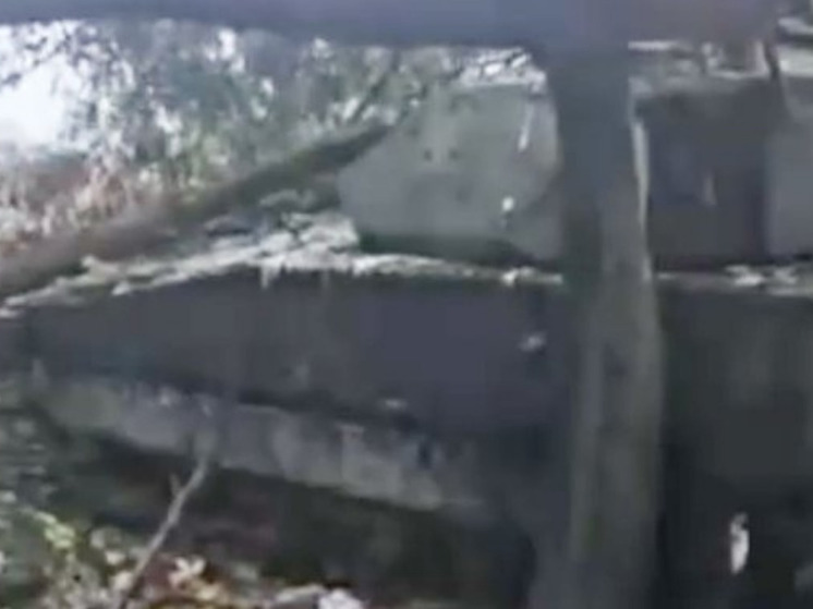 Россиянин снял видео из курского села Веселое и показал «якобы не горящий» танк НАТО
